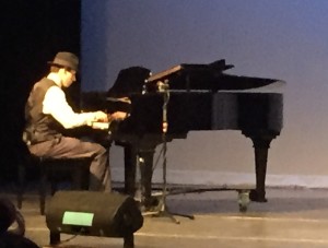 Joey Siriani playing his piano solo.